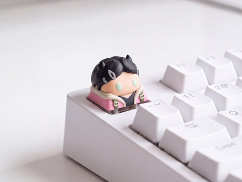 Clove en teclado blanco