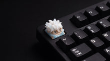 Cargar imagen en el visor de la galería, Killua Modo Trueno (God Speed) on black keyboard