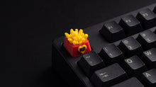 Cargar imagen en el visor de la galería, Papas KO on black keyboard
