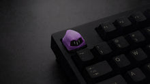 Cargar imagen en el visor de la galería, Omen on black keyboard
