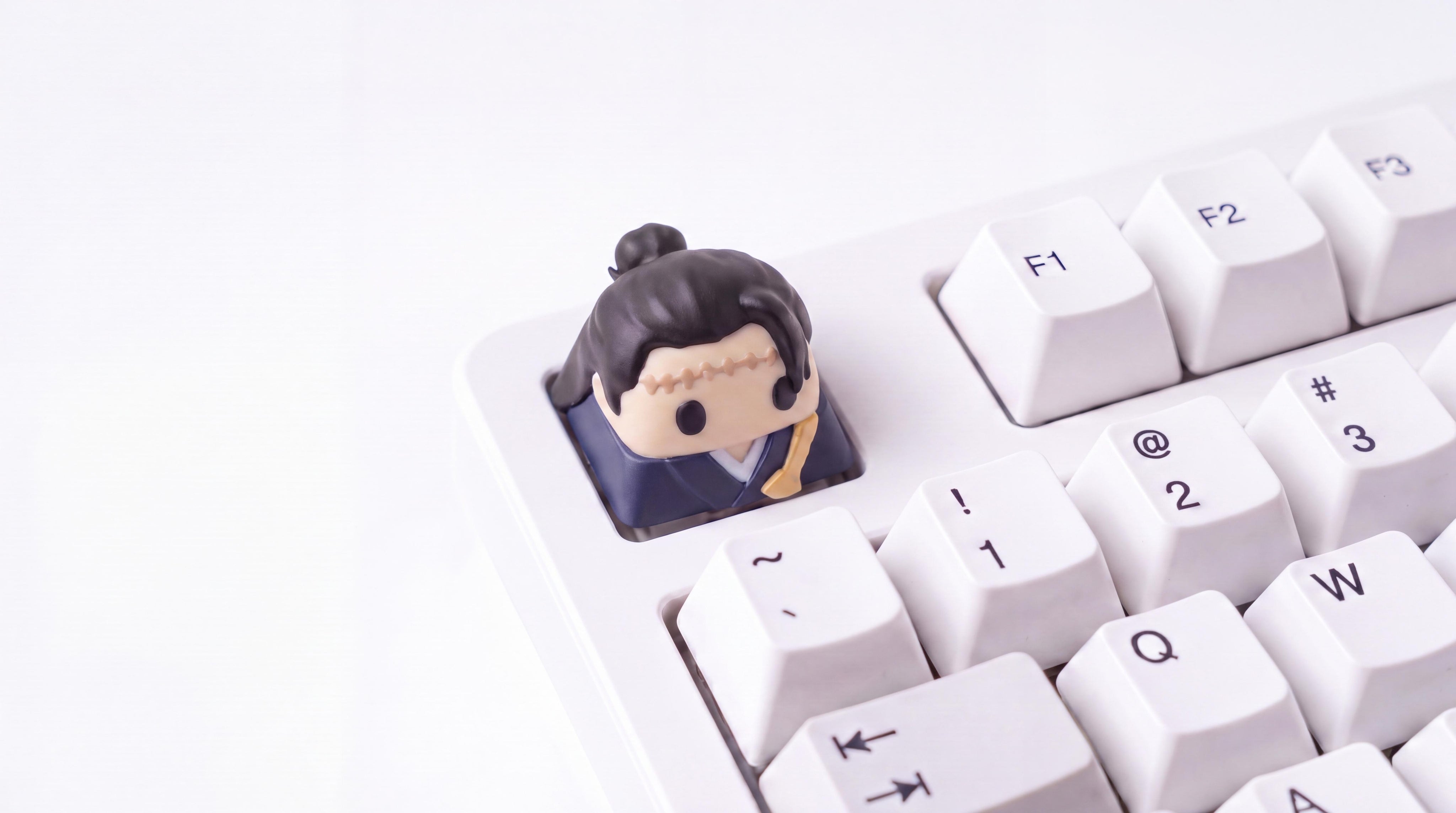 Suguru Geto on white keyboard