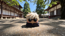 Cargar imagen en el visor de la galería, Gojo Satoru Lentes 00-concept-banner.jpg
