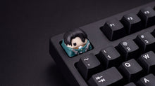 Cargar imagen en el visor de la galería, Levi Ackerman Normal on black keyboard
