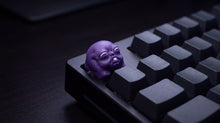 Cargar imagen en el visor de la galería, Gusano de Toji 07-black-keyboard.jpg

